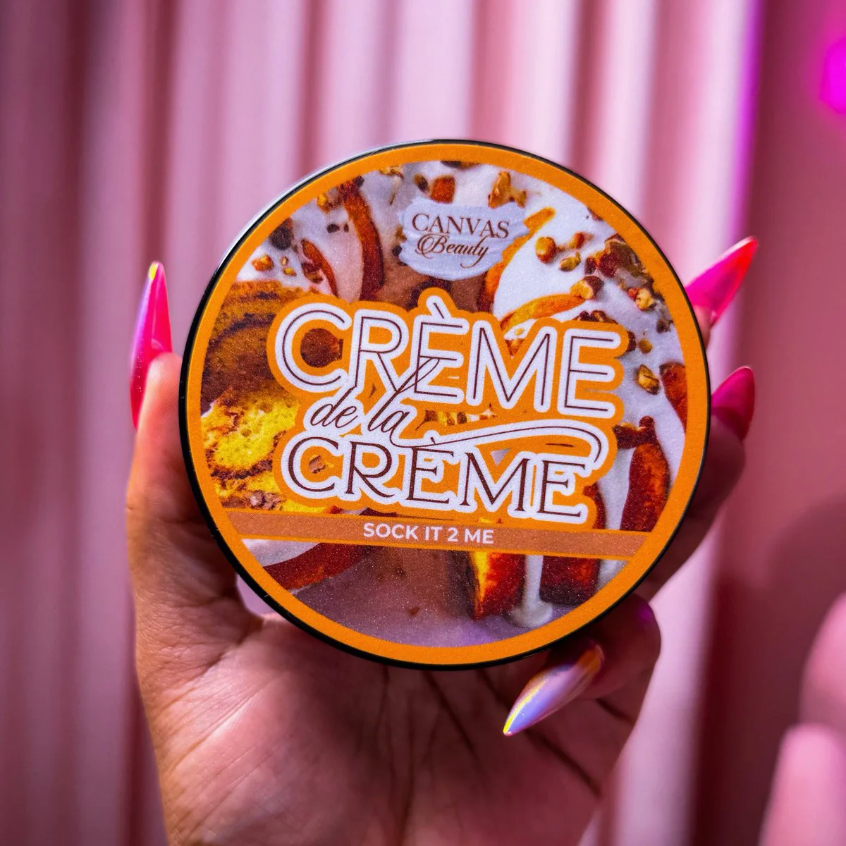 CRÈME DE LA CRÈME: LIMITED EDITON SOCK IT 2 ME - Image 3
