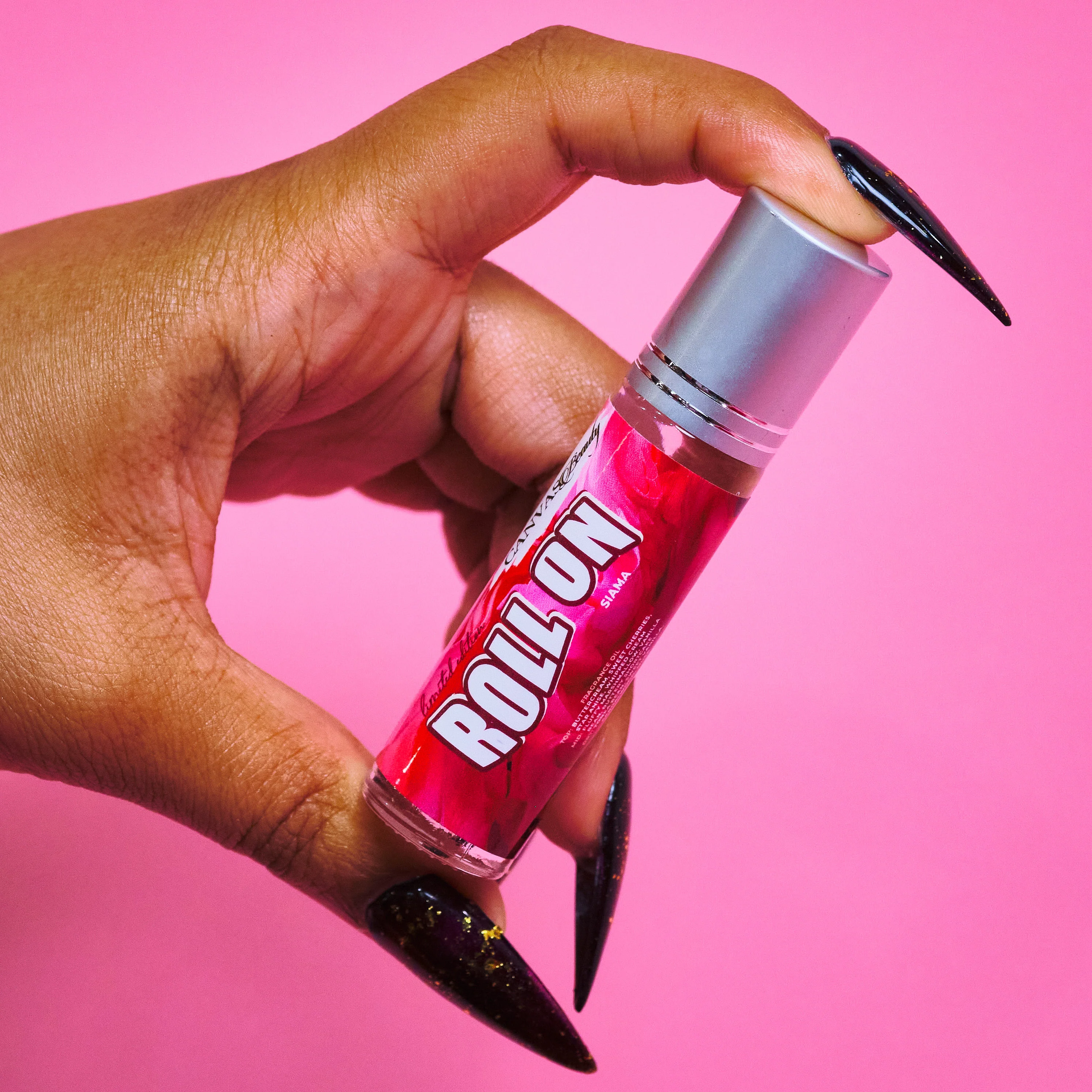 ROLL ON FRAGRANCE OIL: SIAMA