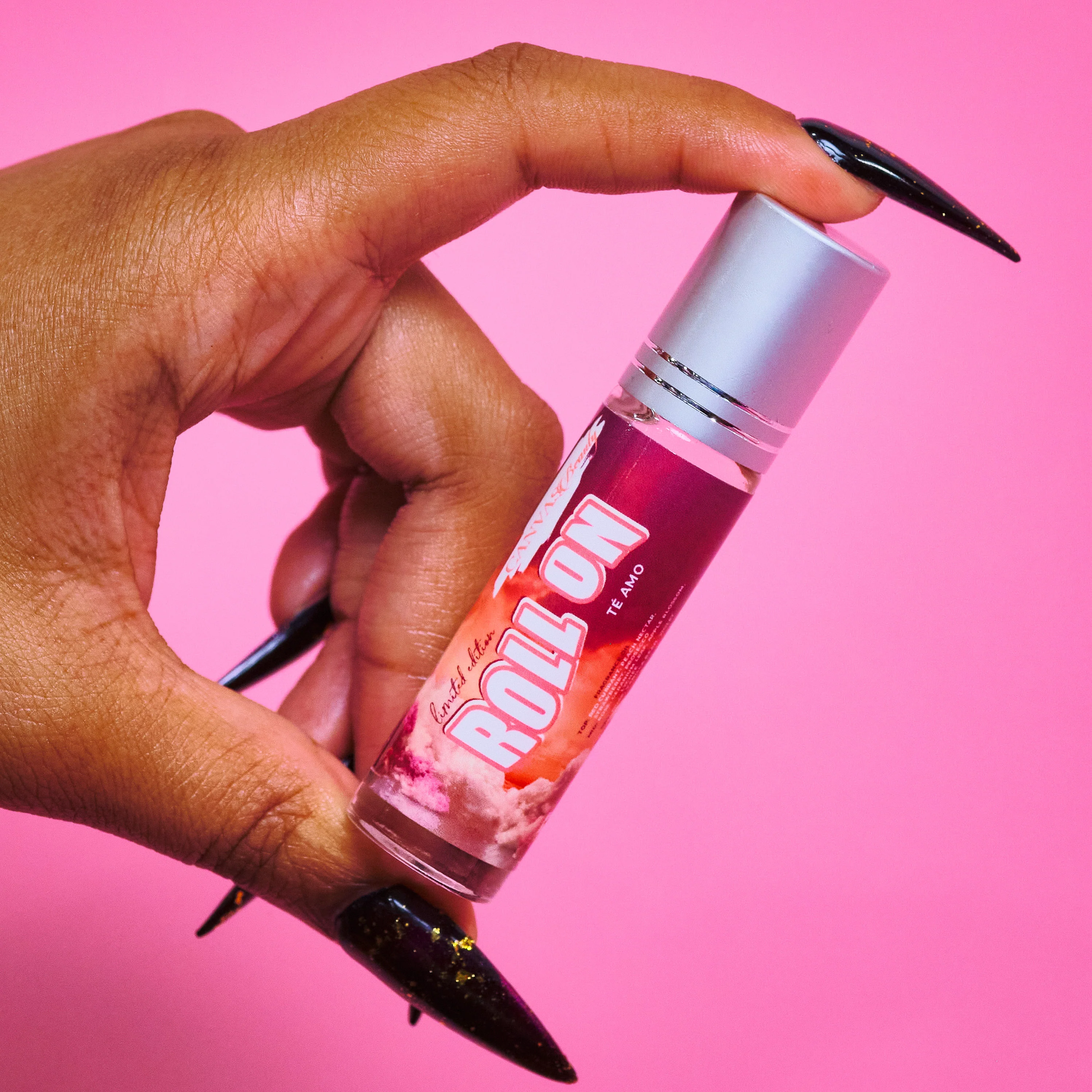 ROLL ON FRAGRANCE OIL: TE AMO